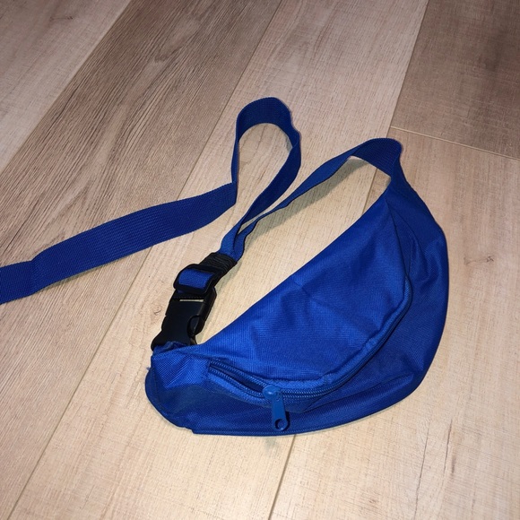 *Blue Fanny Pack - Picture 3 of 5